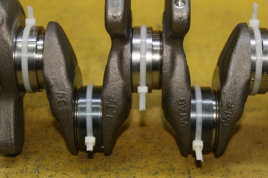 Wał колінчастий cupra a4 a5 a6 2.0 tsi dnn 06lf в Україні