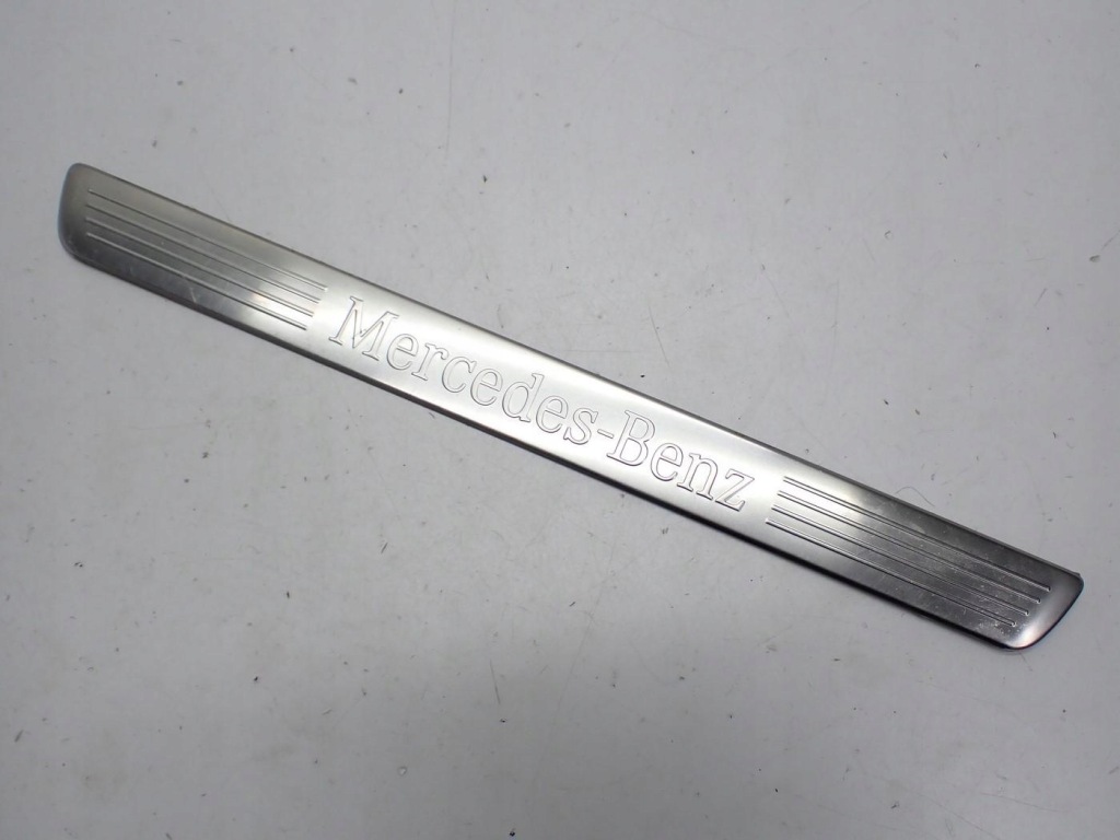 Купить Молдинг защита порог порог левый перед a2466800135 mercedes glb x247 23r