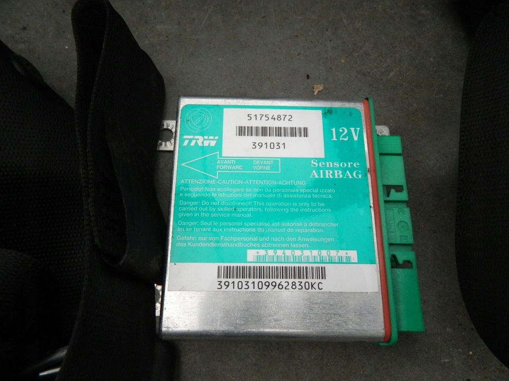 фото №10, Панель приладів консоль панель приладів подушки безпеки ремені датчик fiat grande punto eur