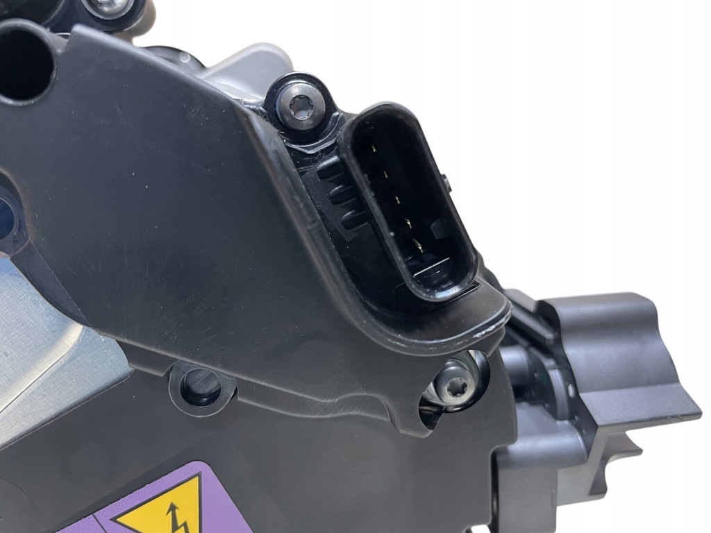 фото №6, Генератор бензин bmw 3 g20 g21 4 g22 g23 g26 5 g60 g61 x3 g45 x6 g06 lift