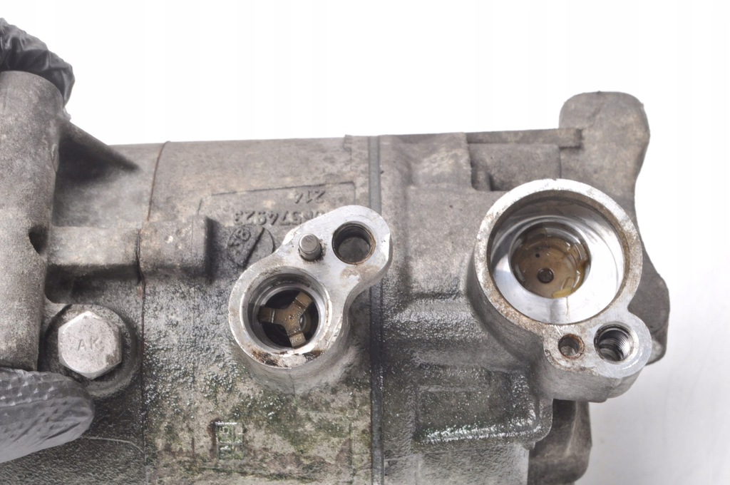 фото №5, Vw caddy iii iv scirocco iii 2.0 tdi компресор кондиціонера 5k0820803e