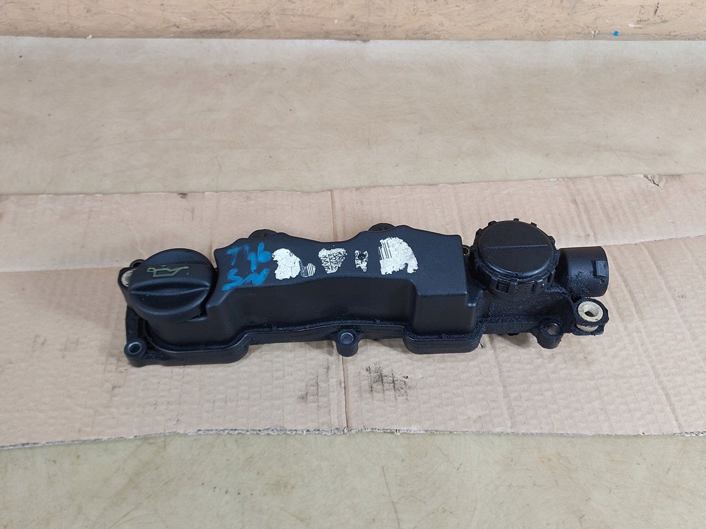 фото №1, Focus mk2 c-max 1.6 tdci крышка клапанов