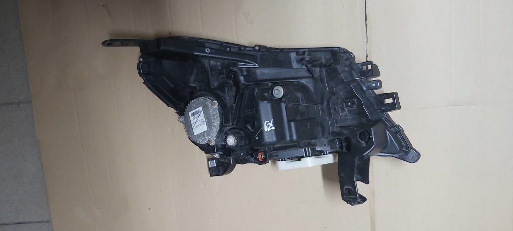 фото №6, Лампа перед левая передняя nissan navara d23 full led
