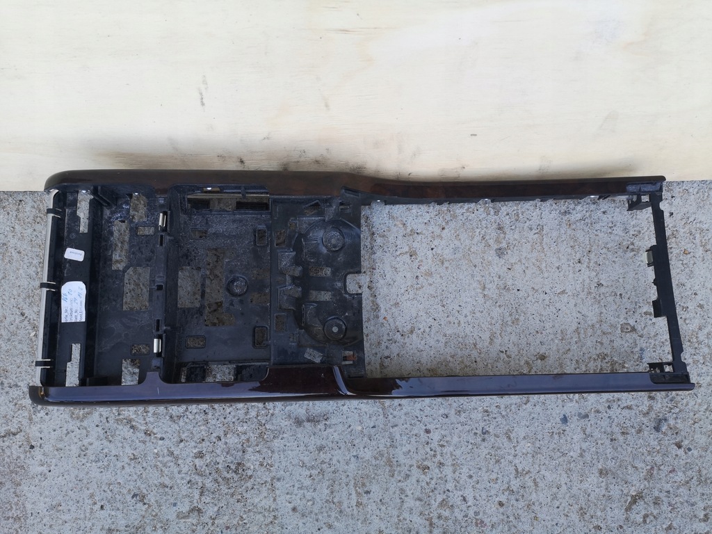 фото №5, Туннель средний задний podsietlany audi a8 d4 long