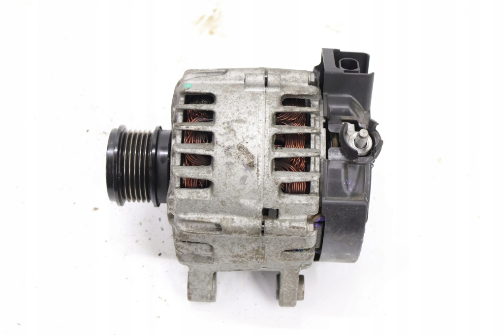 Купити Ford transit - tourneo connect 2020 генератор