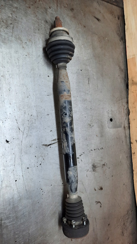 Купить Приводной вал правая vw polo iv 1.2b