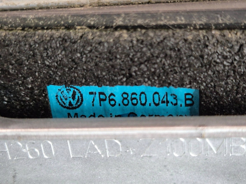 Vw touareg 2 7p рейлинг рейлинги кровельные левое  правый  7p6860043b 7p6860044b Цена