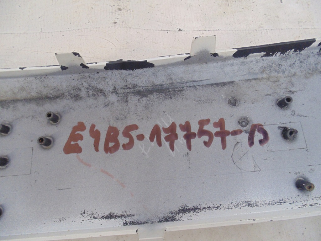 фото №9, Бампер перед передний ford ka plus + 16-18rok e4b5-17757-b