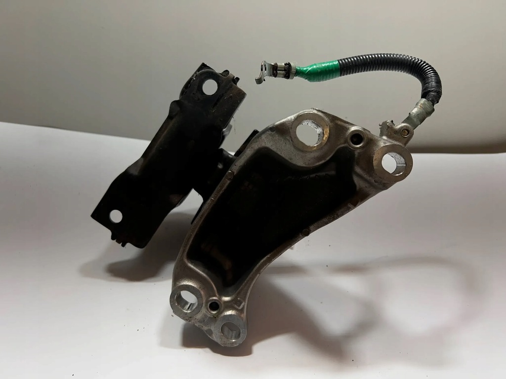 фото №7, Honda hrv hr-v ii 1.5 механическая коробка передач 2015- кронштейн кронштейн верхний коробки