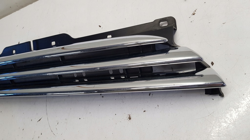 Решітка радіатора mini cooper one r56 Оригінал