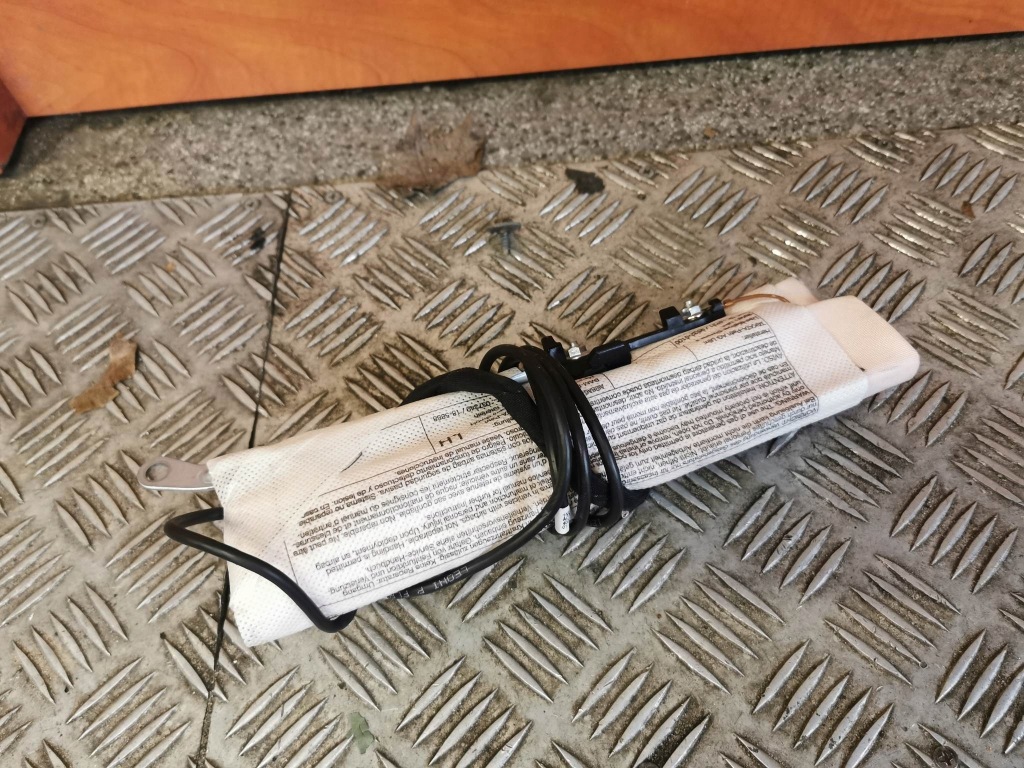 фото №1, Подушка безпеки сидіння ліва vw passat cc оригінальний номер 1k8880241b