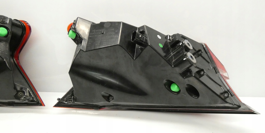 фото №13, Audi e-tron gt 4j3945091 4j3945092 2021- лампи задня задні kpl