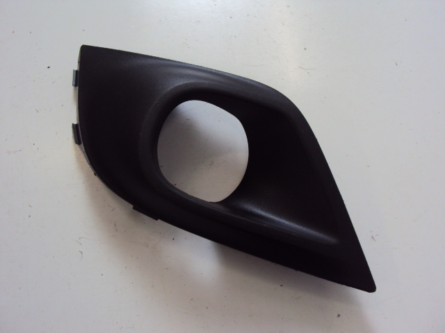 фото №2, Решётка рамка бампера левый перед renault clio iv