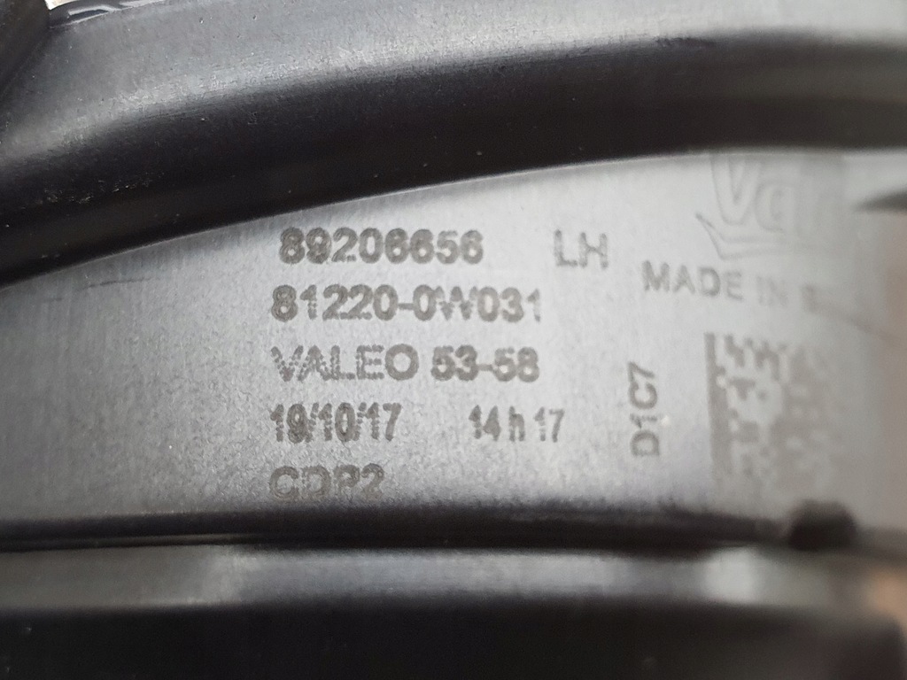 фото №6, Lexus is 10-15 противотуманная фара левый 81220-0w031