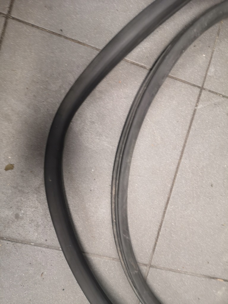 фото №5, Прокладка дверь правый задняя audi a6 c5 avant