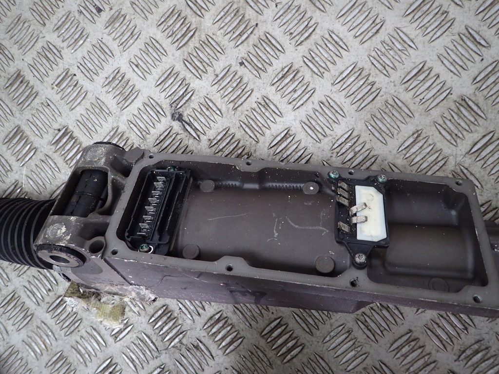 фото №8, Audi a6 a7 c7 4g рулевая рейка трансмиссия рулевая 4g1423105f n17