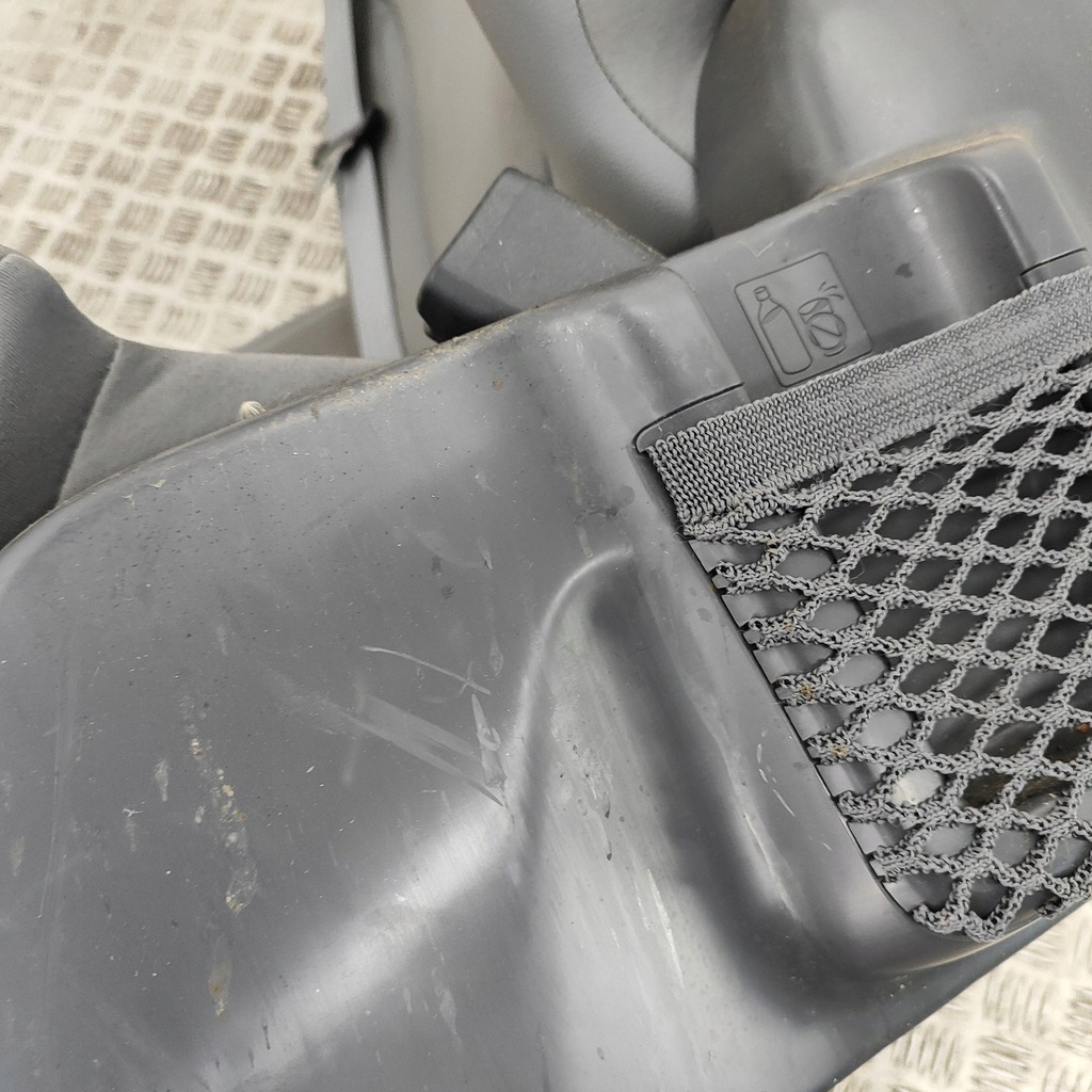 фото №9, Toyota sienna xl40 iv 2020 сиденье задний