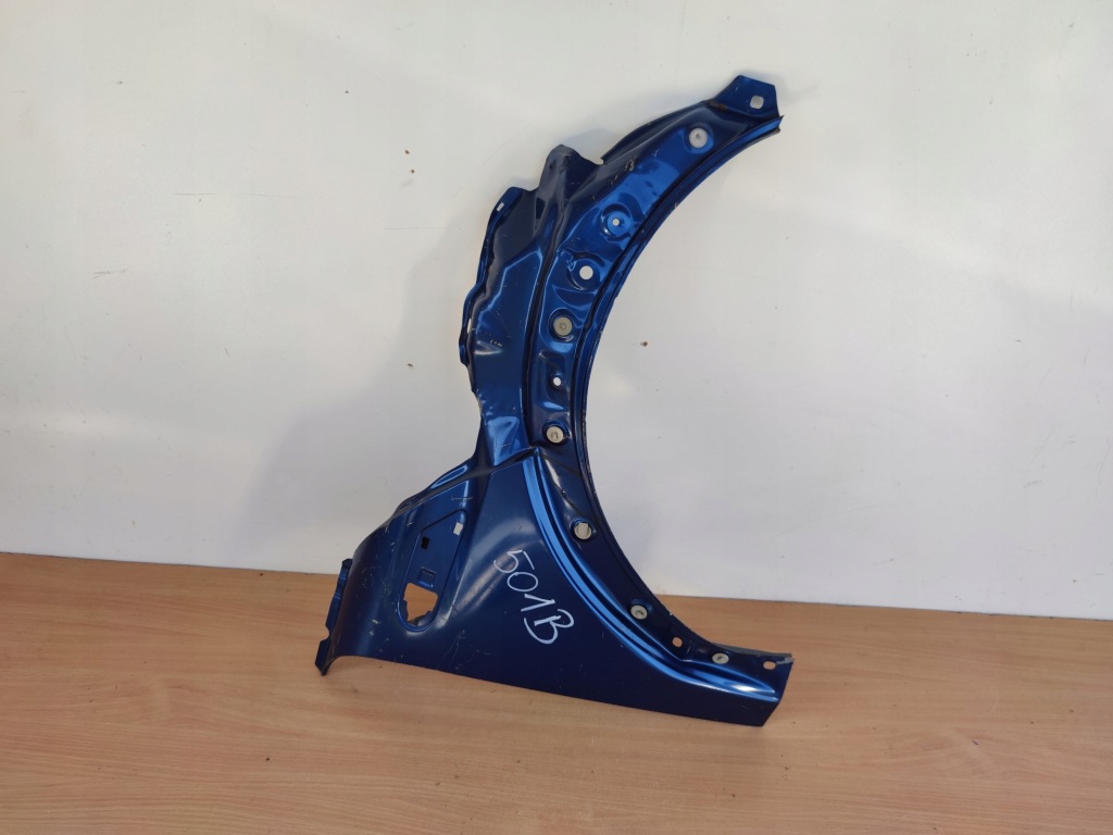 Купить Mini cooper r55 r56 правый  крыло  перед оригинал