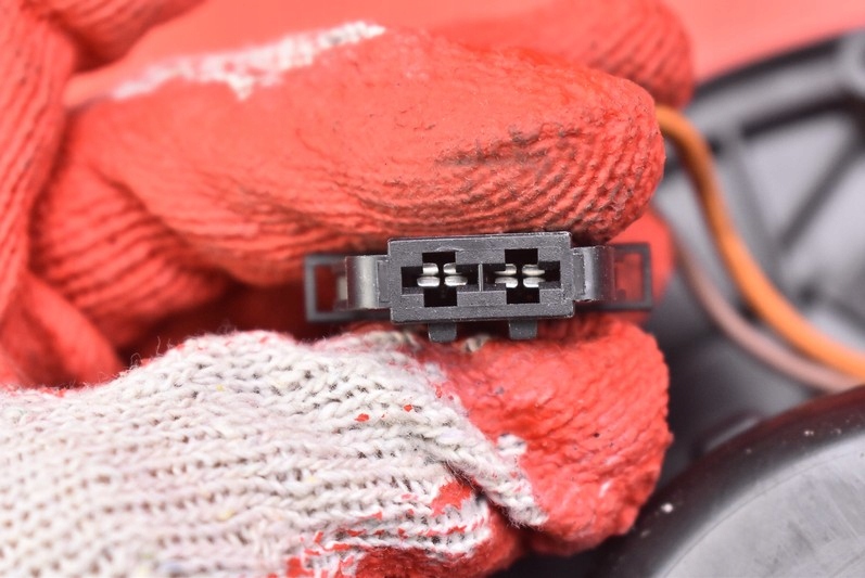 фото №8, Повітродувка вентилятор обдув eu 3c1820015n skoda superb 2 ii 08-13