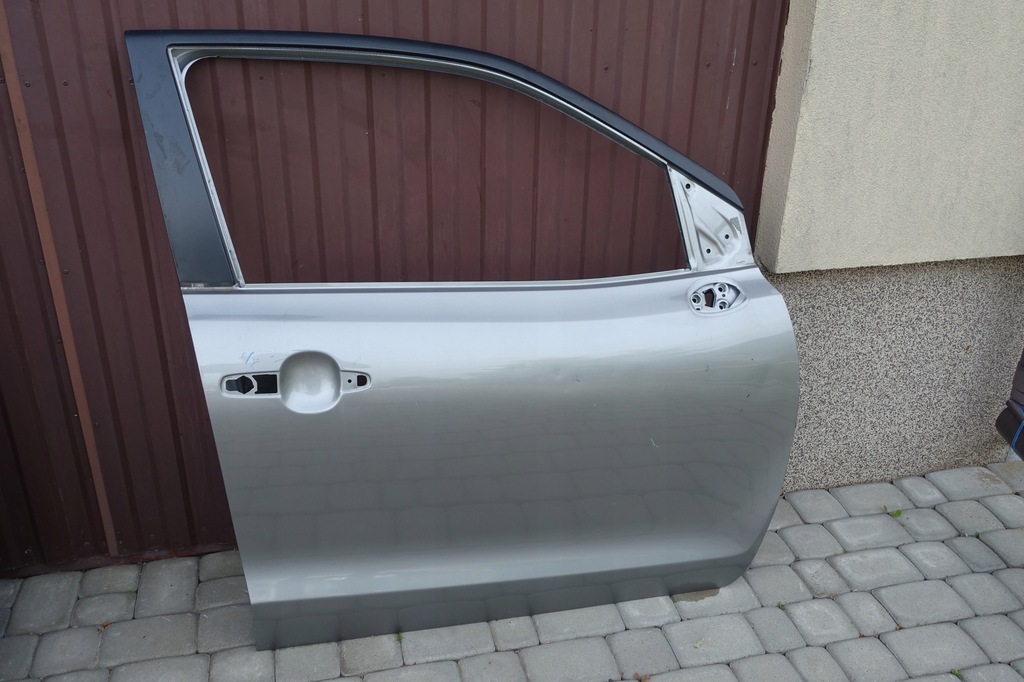 фото №1, Suzuki baleno ii дверь передние правое оригинал