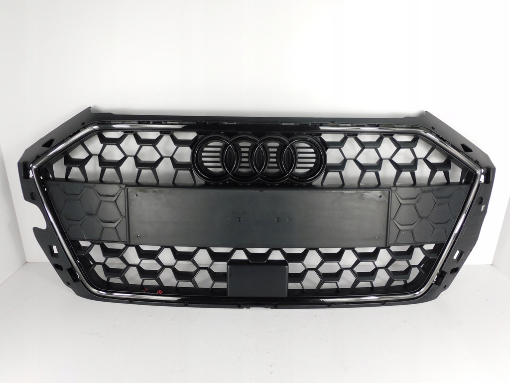 фото №1, Audi a1 s-line решётка радиатора решётка радиатора 82a853651b 2018r-