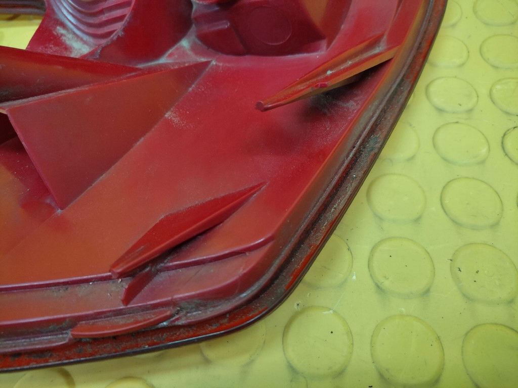 фото №9, Citroen c4 лампа правий задня 9655863980