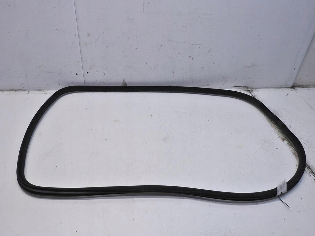 фото №6, Прокладка дверь левый задняя volvo v70 iii