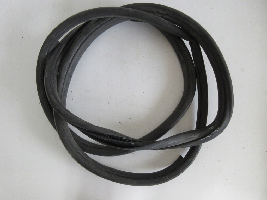 фото №1, Prius iv прокладка двері передніх правий перед