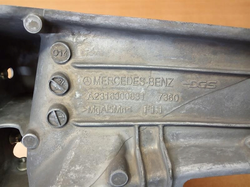 фото №3, Кронштейн кронштейн консоли mercedes sl r231 a2316300831