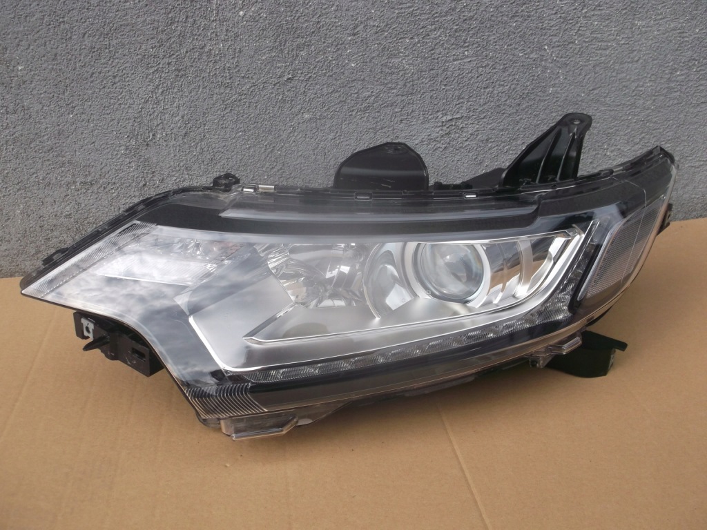фото №1, Mitsubishi outlander 3 iii lift 15- 2015- линза led orginal europa