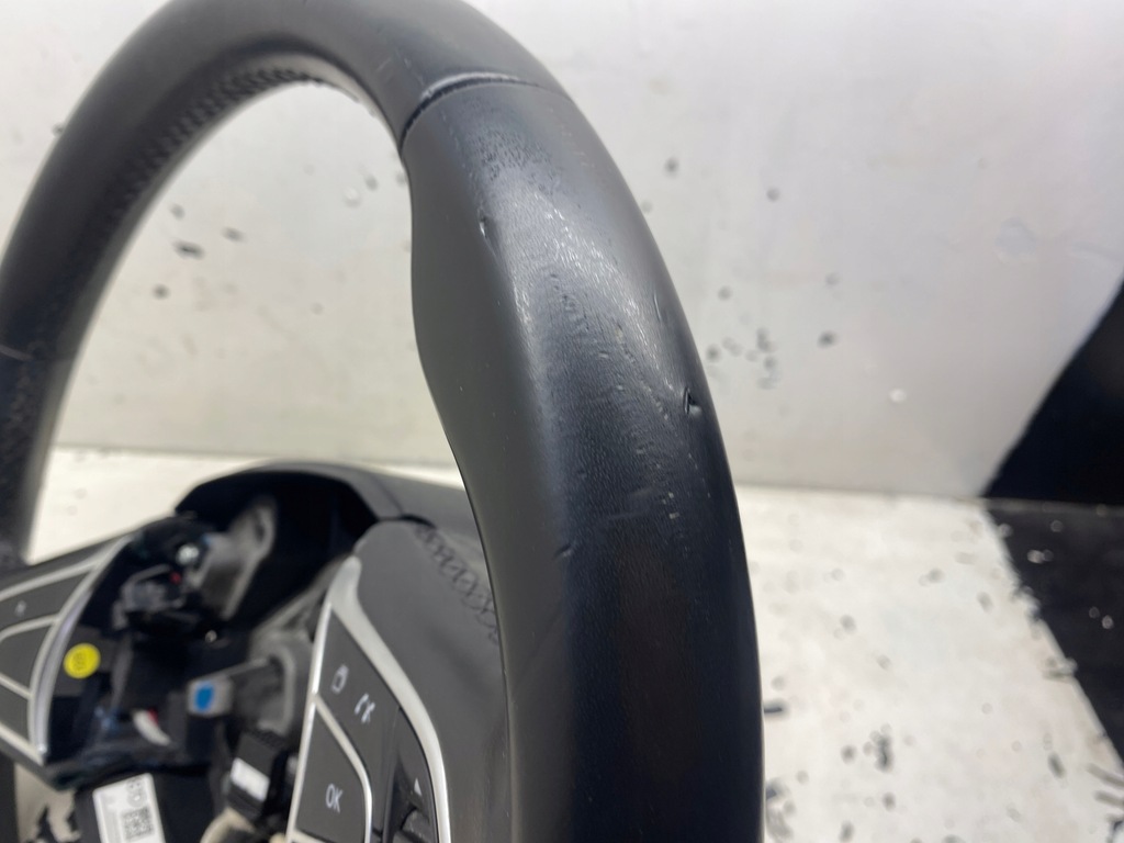 фото №10, Renault megane iv воздуховод кожа мультифункция 484003952r