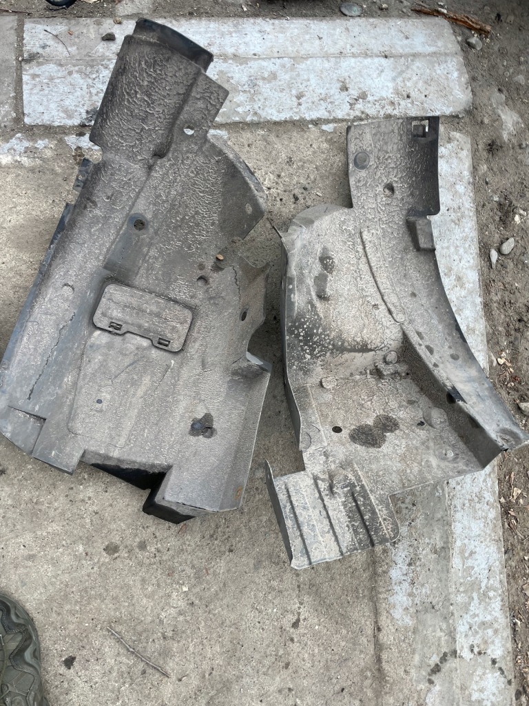 фото №1, Подкрылок левый перед trafic 3 iii 14-21