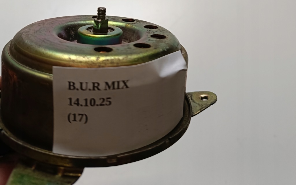 Моторчик вентилятора радіатор nissan 350z 21487cd000 Недорого