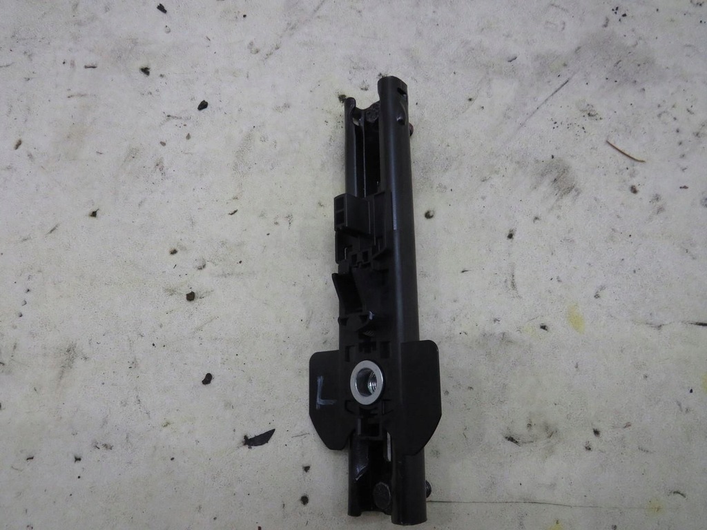 фото №1, Регулювання поперечина безпеки volvo v40 ii 8632605