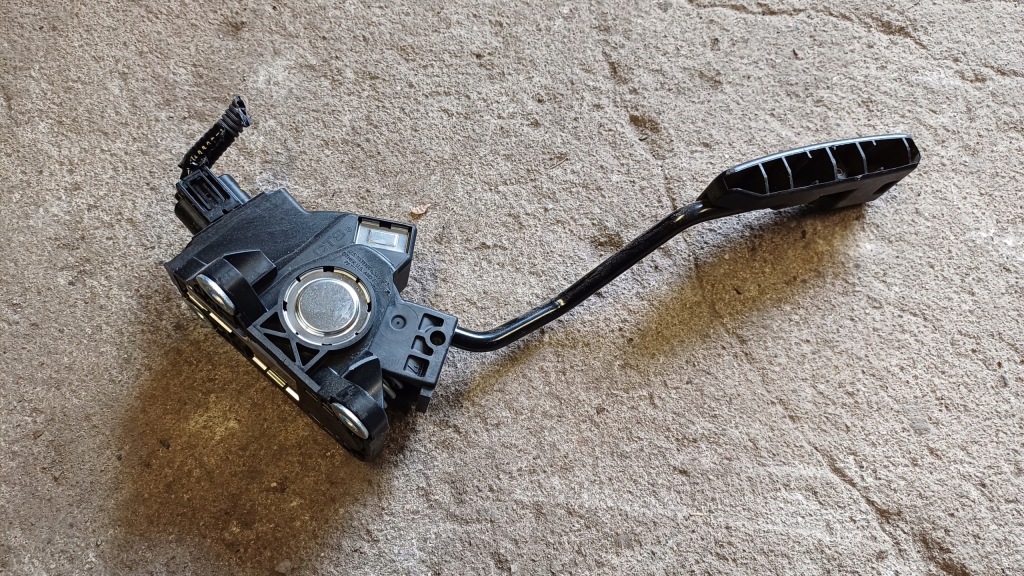 фото №1, Honda jazz iii 08-15 педаль газу