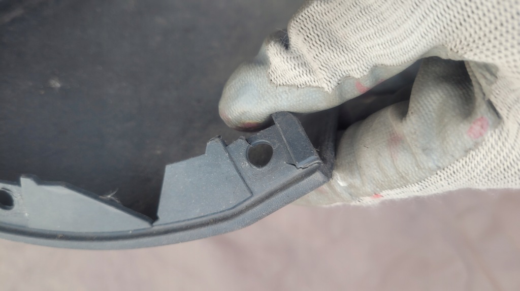 Volvo v50 спойлер бампера задняя накладка накладка-спойлер 30678069 // 2110 Оригинал