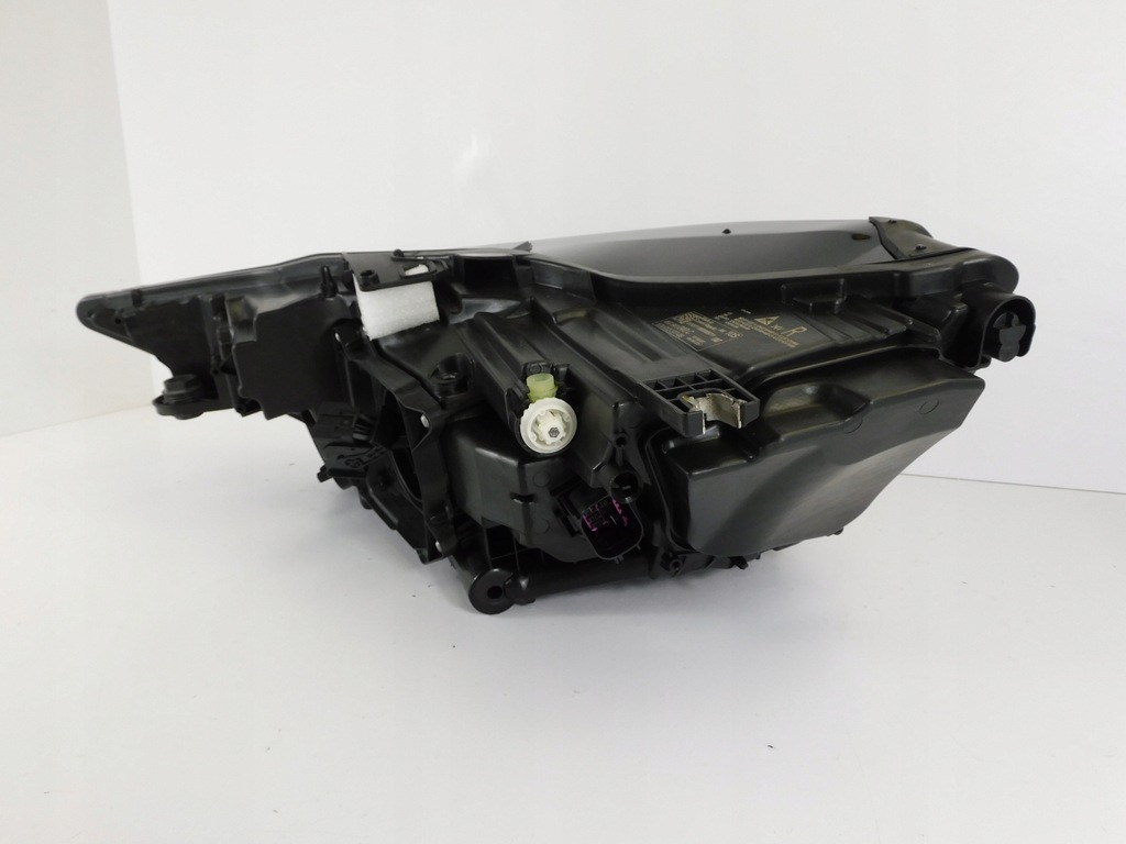 фото №16, Audi a6 c8 4k лампа правая full led usa 4k0941040d