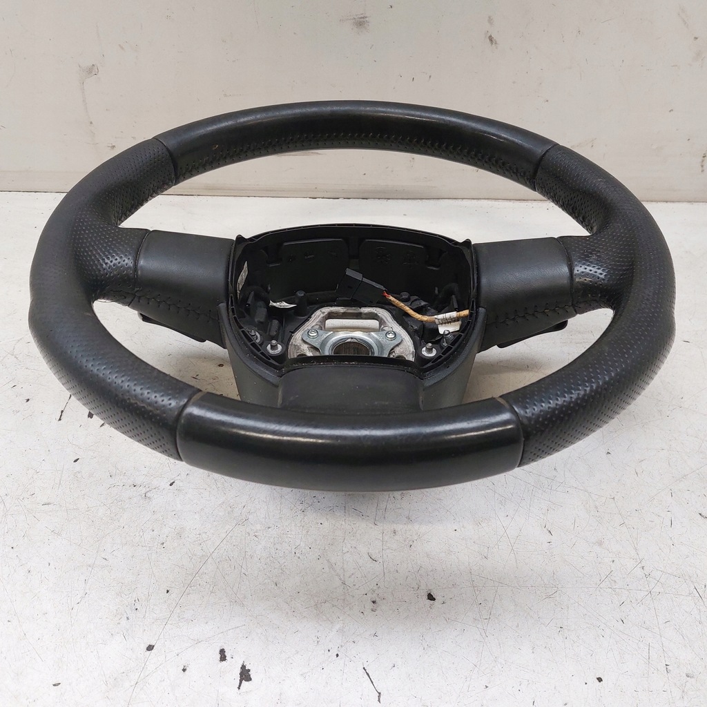 фото №6, Audi a3 8p повітропровід шкіряний з manetkami передач