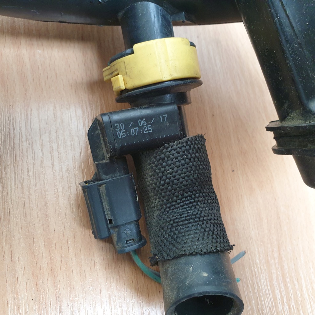 фото №6, Wąż труба резонатор citroen ds5 9675758280 2.0ehdi