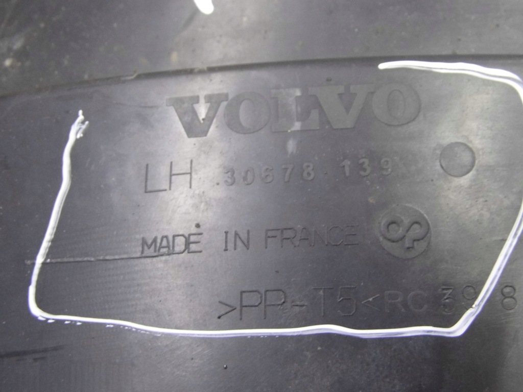 фото №5, Volvo v50 2.0d 05' підкрилок лівий задня 30678139