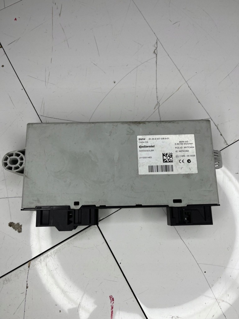Купити Модуль блок керування cas bmw f10 f11 9257038