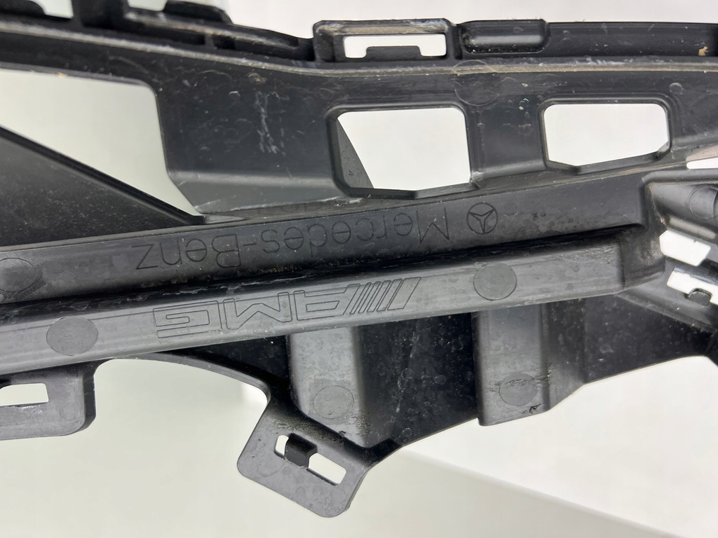 фото №6, Mercedes eqe a295 v295 amg решітка середня бампера передній перед 22-