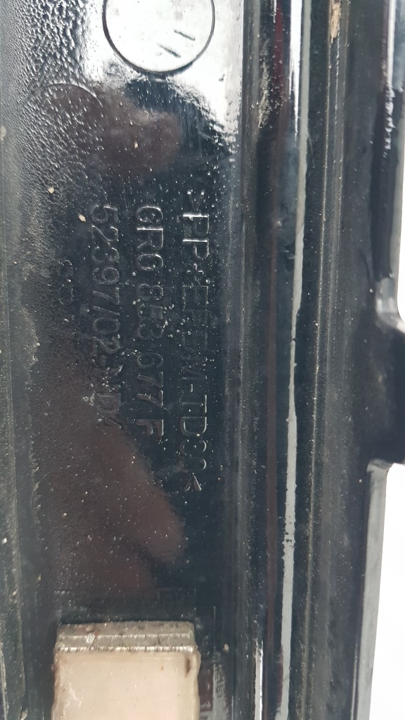 фото №13, Решітка середня бампера vw polo v 6r r-line радар