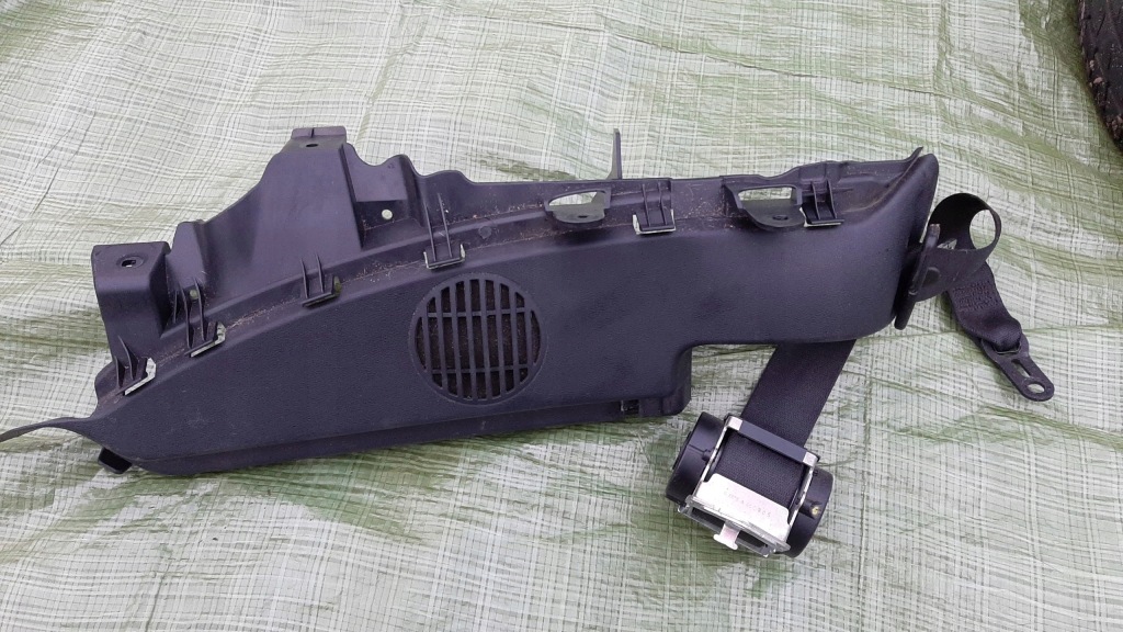 фото №2, Bmw 1 e87 e81 корпус защита динамика динамик