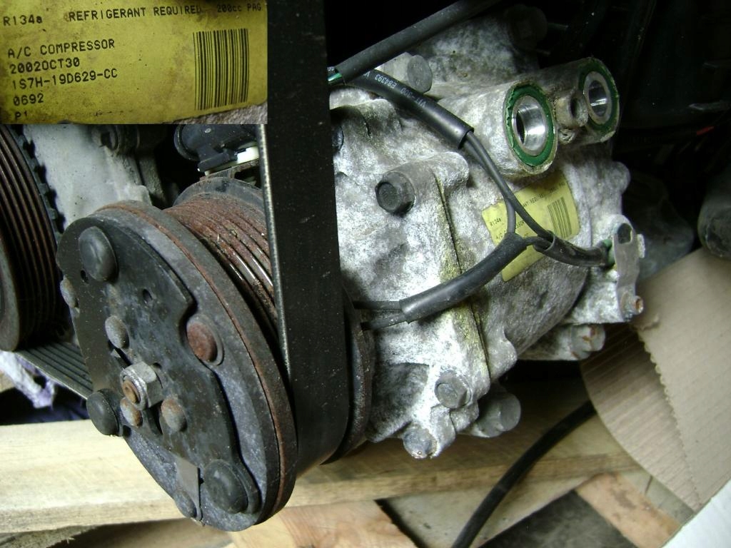 фото №1, Насос кондиціонера ford mondeo mk3 1.8 16v