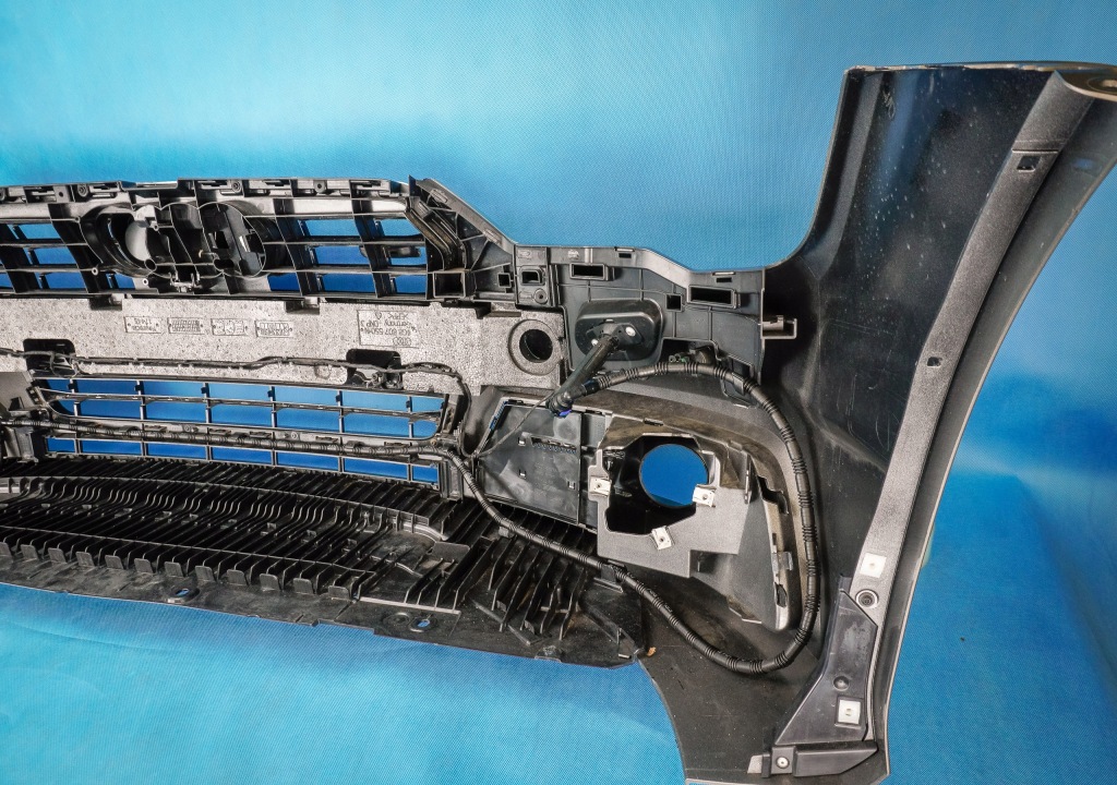 Бампер передній перед kpl камера audi a7 4g8 lift 4g8807065at 7p6980551c Ціна