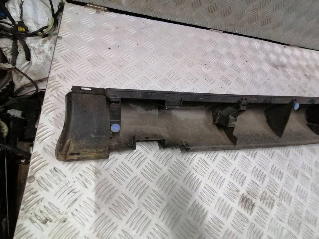 фото №7, Молдинг порог правая citroen c4 cactus 9801521780