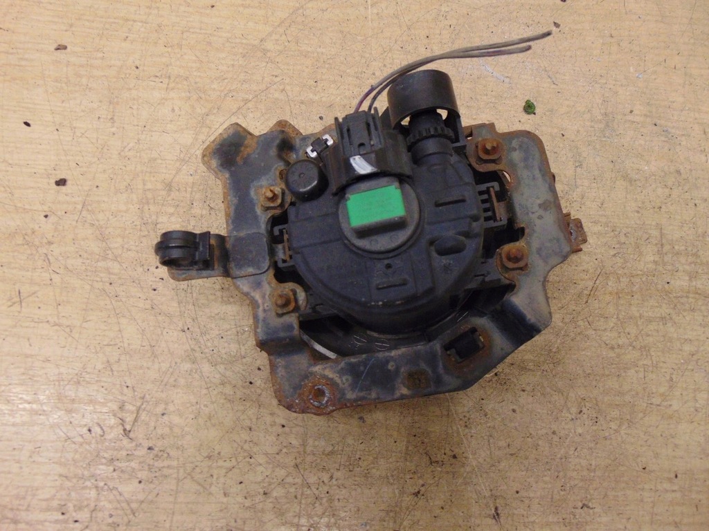 фото №5, Протитуманна фара правий mitsubishi l200 kompletny з корпус