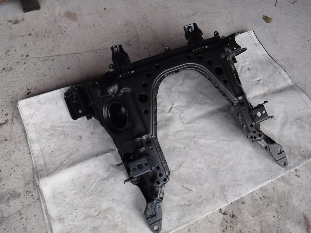 фото №8, Підрамник підрамник поперечина mazda mx-5 nb