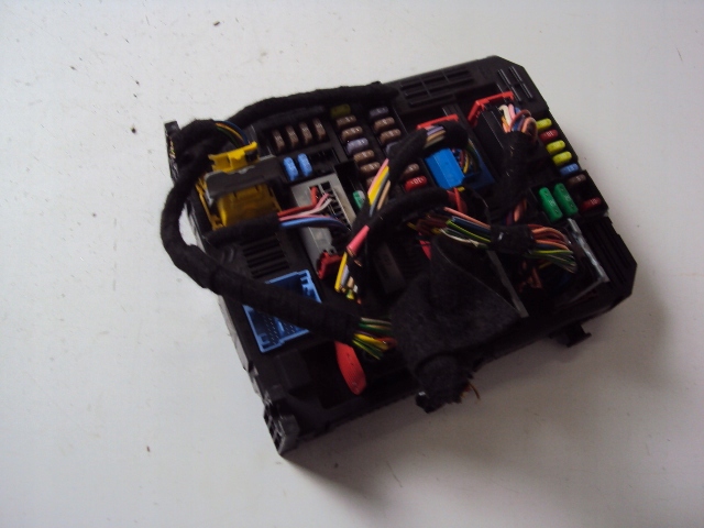 фото №1, Модуль коробка bsi peugeot 208 ii 2019-